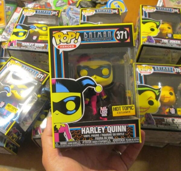 FUNKO POP! Harley Quinn - Image 5