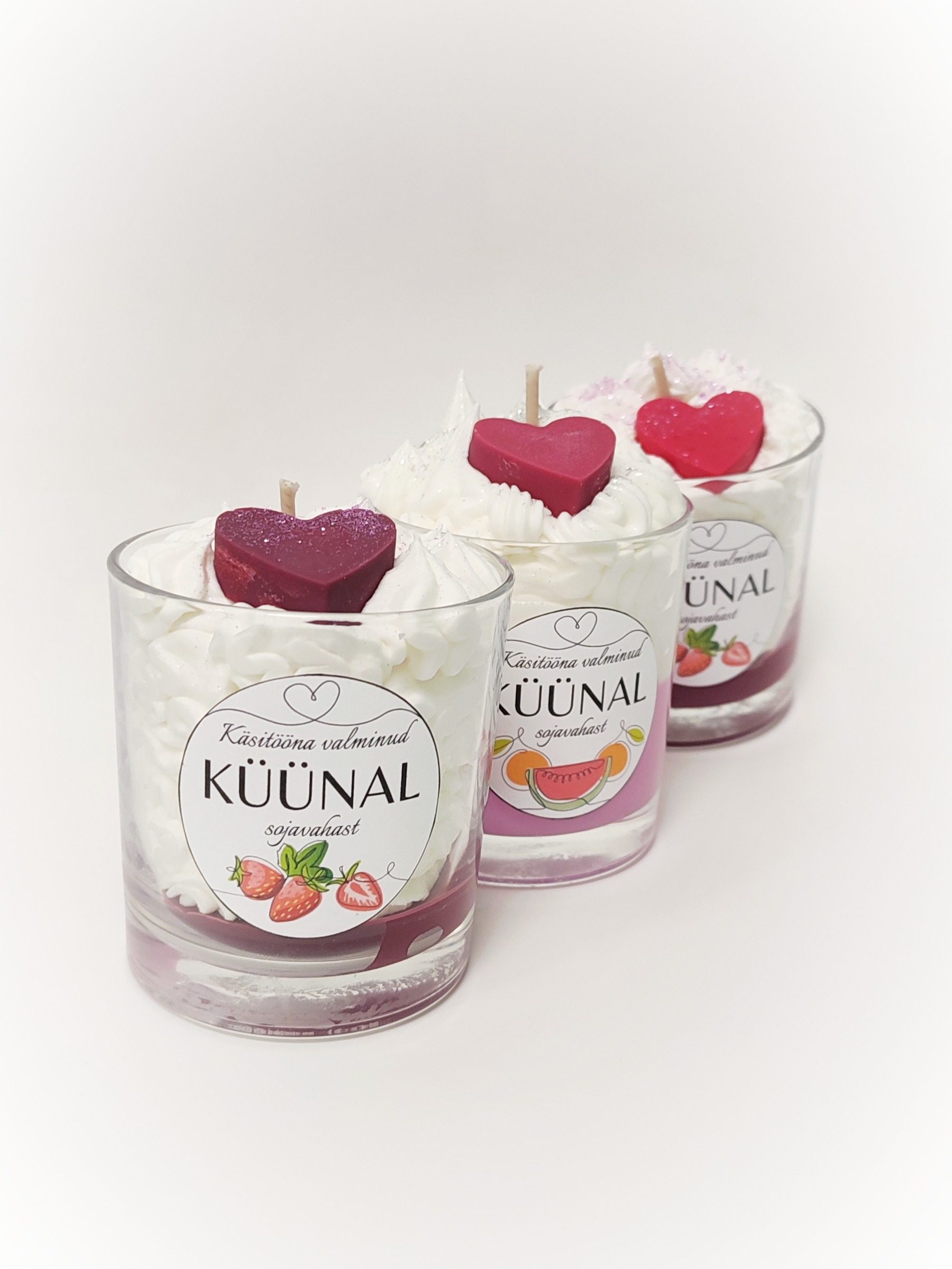 kuuvalge e-pood käsitööküünal sojavahaküünal kuuvalge