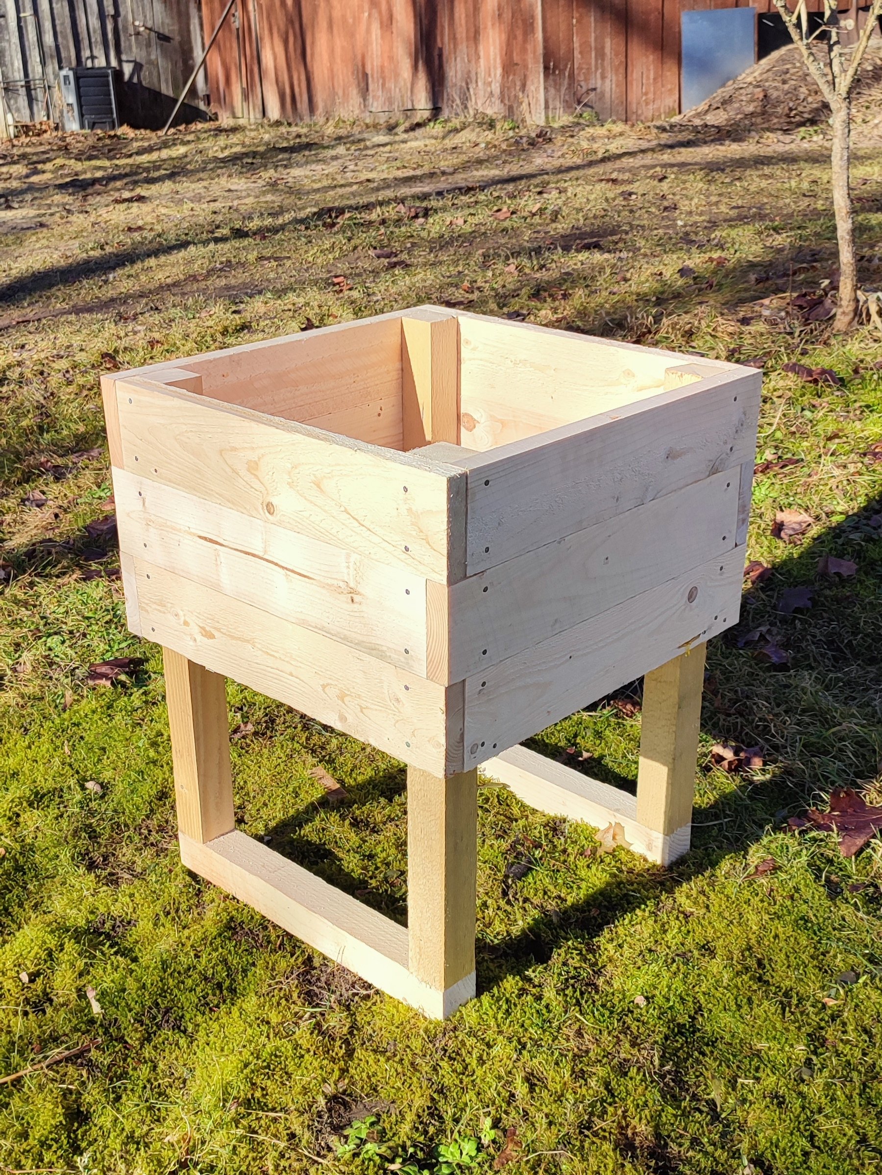 Puidust lillekast/taimekast - Image 6